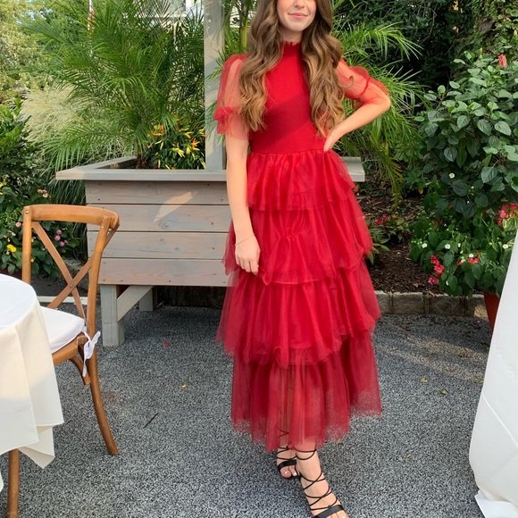 Red Dress - Picture 2 of 3